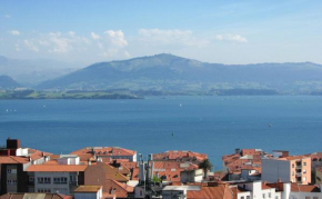 Piso céntrico con vistas al mar